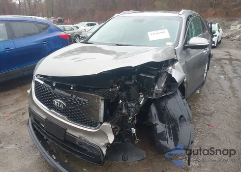 2016 Kia Sorento 2.4L Lx from USA, damaged, VIN 5XYPG4A34GG051953